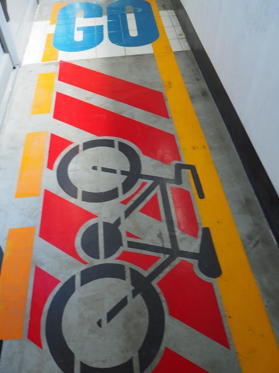 Art-C House Hotel Phuket Exterior foto
