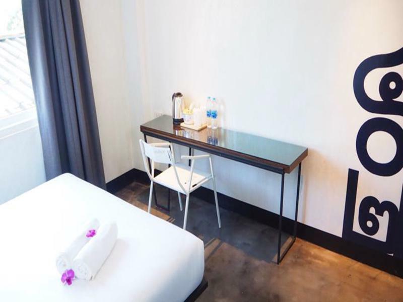 Art-C House Hotel Phuket Exterior foto